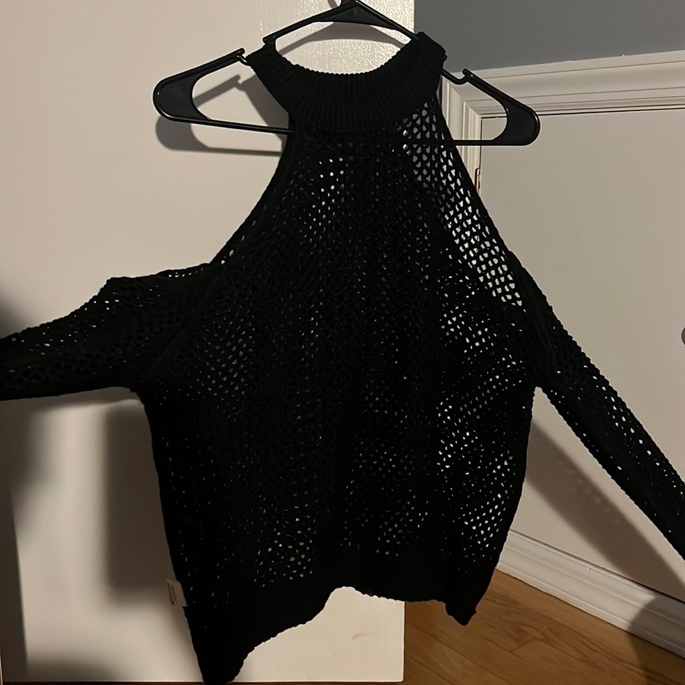 Mesh sweater
